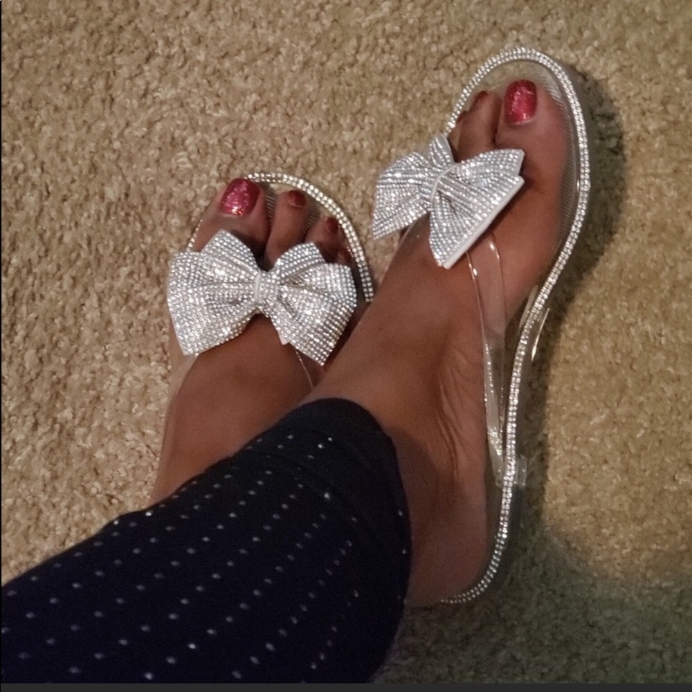 Clear Bow Tie Rhinestone Jellies